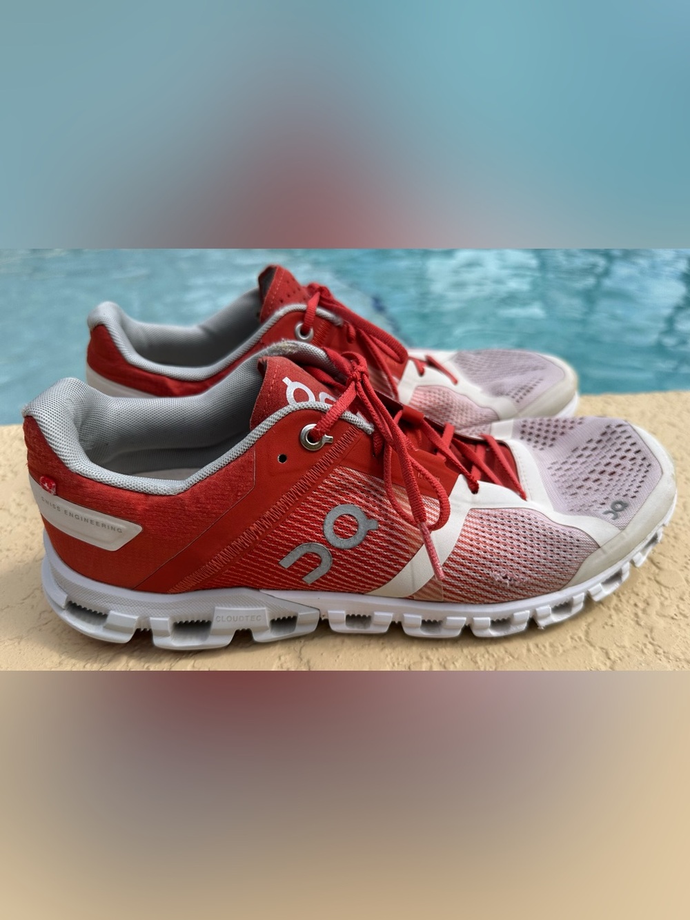 ON CLOUD On Running Cloudflow Rust/Rose Lace Up Running Shoes Women Size 9.5